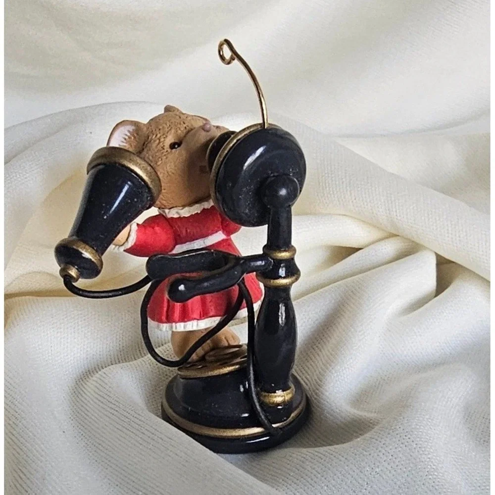 VTG Bundle  1999 Hallmark Keepsake Mouse on Candlestick Telephone Ornaments